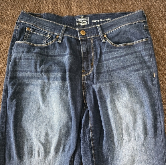 Levi Strauss Jeans Womens Straight-Leg 30×30 Light Washed Blue Mid Rise Curvy - Picture 4 of 12